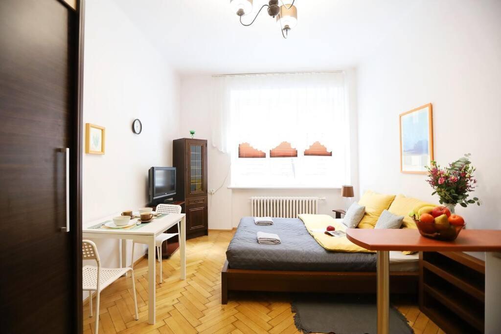 Batorego Cosy Apartment Cracovia Exterior foto